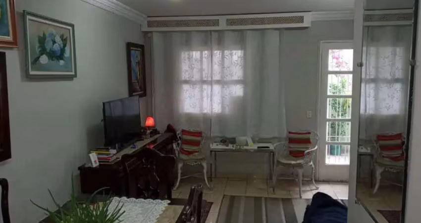 Casa com 3 quartos à venda na Rua Canarim Júnior, 20, Jabaquara, São Paulo