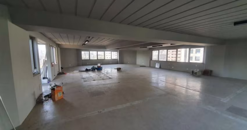 Conj. Comercial de 190m² no Brooklin em São Paulo - SP