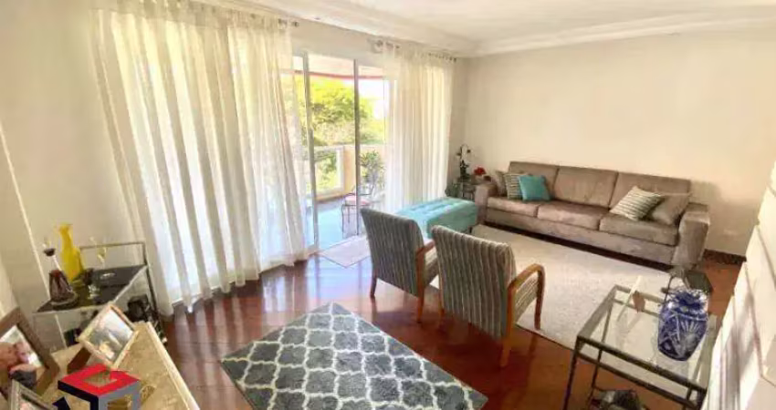 Apartamento em Vila Uberabinha com 144m²