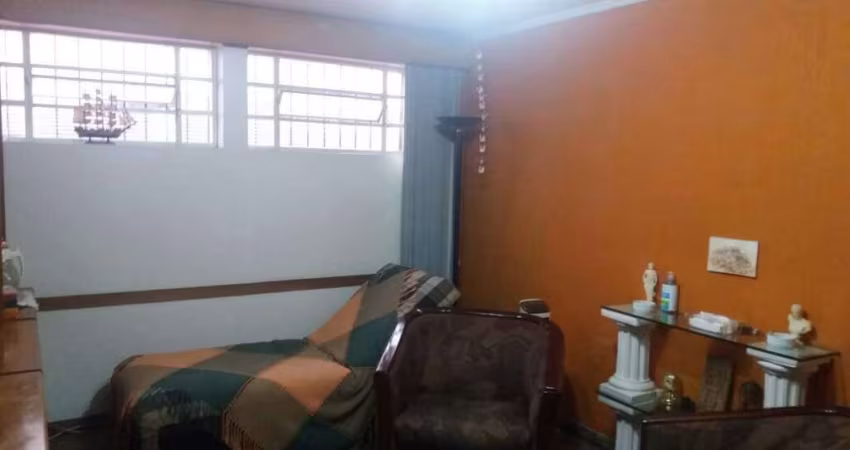 Casa de 208m² no Bairro Saúde em São Paulo - SP