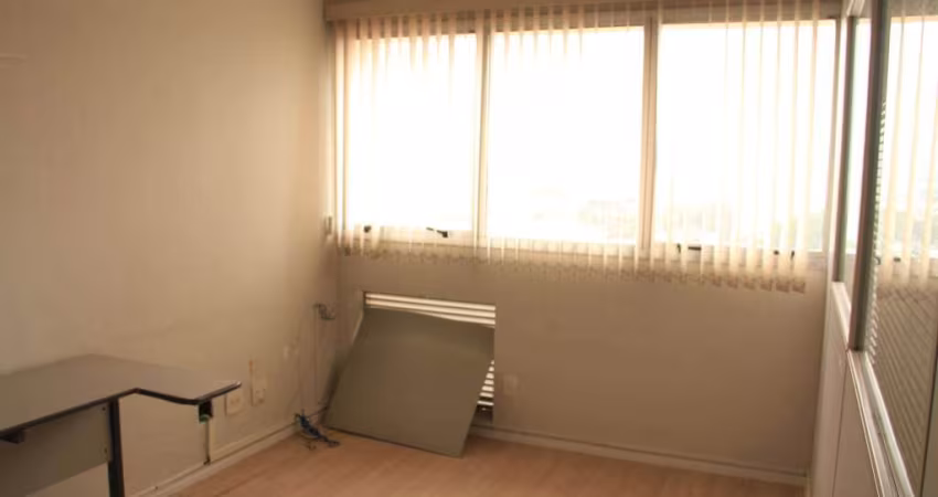 Sala de 27m² na Água Branca em São Paulo - SP