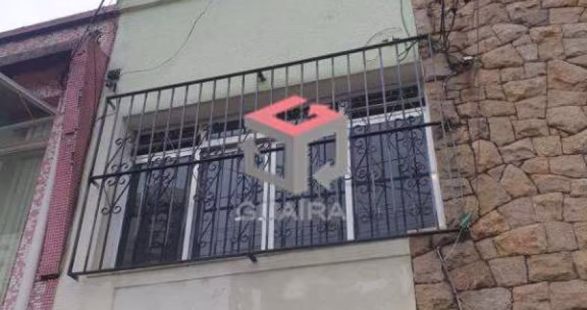 Sobrado com 80 m² localizado no Bairro Cambuci em São Paulo/SP.