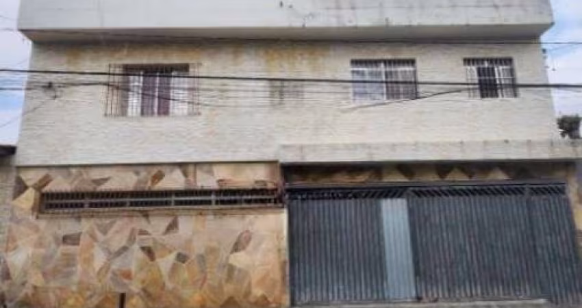 Sobrado à venda 2 quartos 1 suíte 2 vagas no Bairro Nova Gerty - São Caetano do Sul - SP