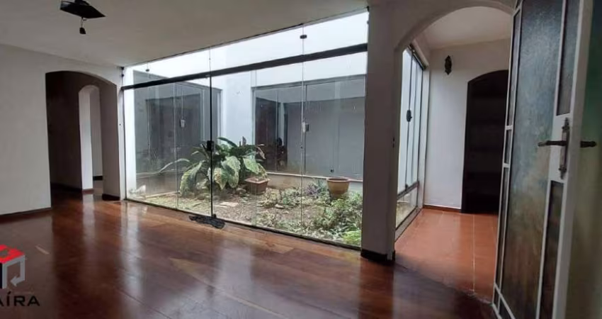 Sobrado de 400m² no Nova Petrópolis em SBC - SP