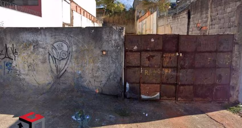 Terreno com 510 metros no Bairro Santa Maria em Santo André.
