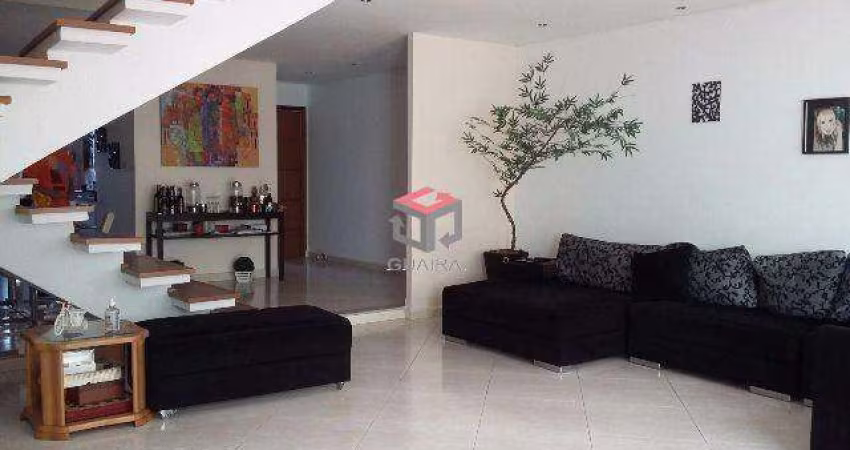Sobrado de 250m² no Montanhão em São Bernardo do Campo/SP.
