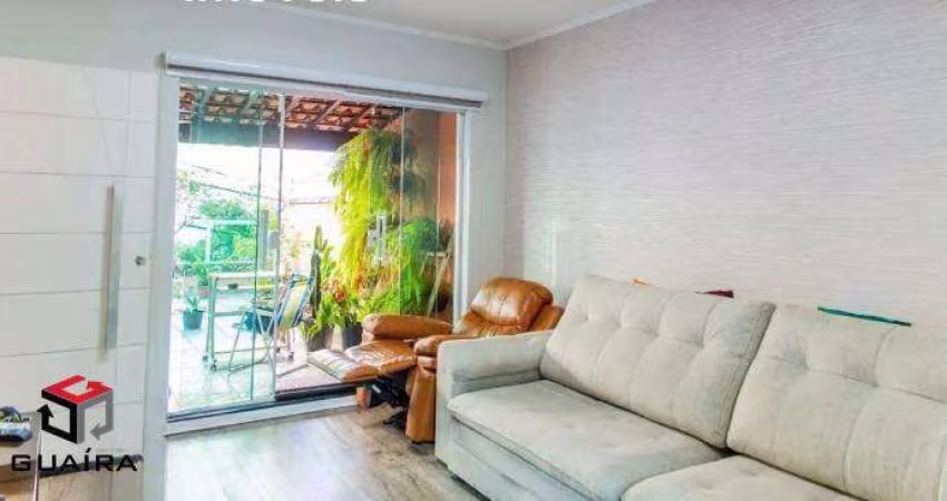 Sobrado à venda 3 quartos 1 suíte 3 vagas Humaitá - Santo André - SP