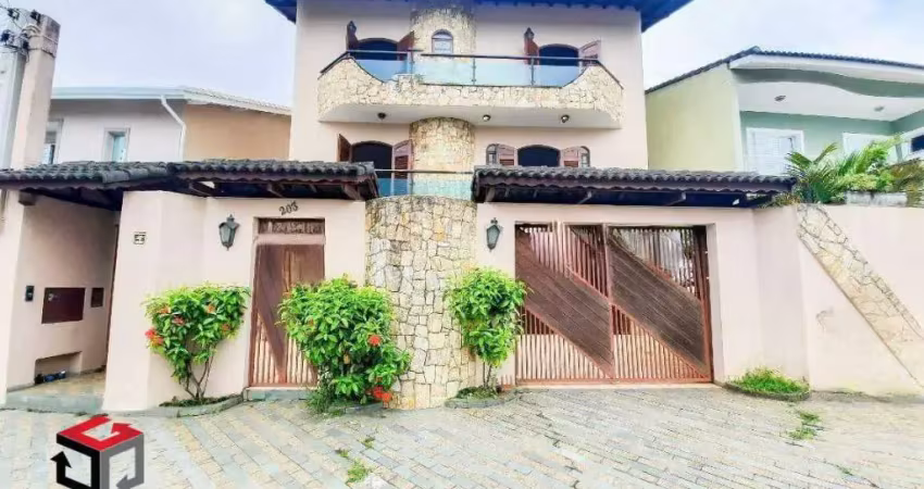 Sobrado à venda 4 quartos 4 suítes 8 vagas Dos Pássaros - São Bernardo do Campo - SP