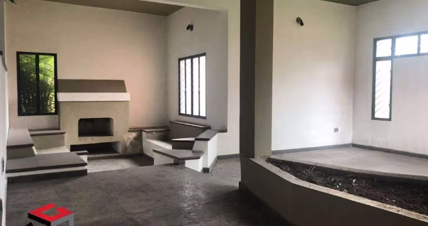 Sobrado de 485m² no Bairro Dos Casa em São Bernardo do Campo - SP