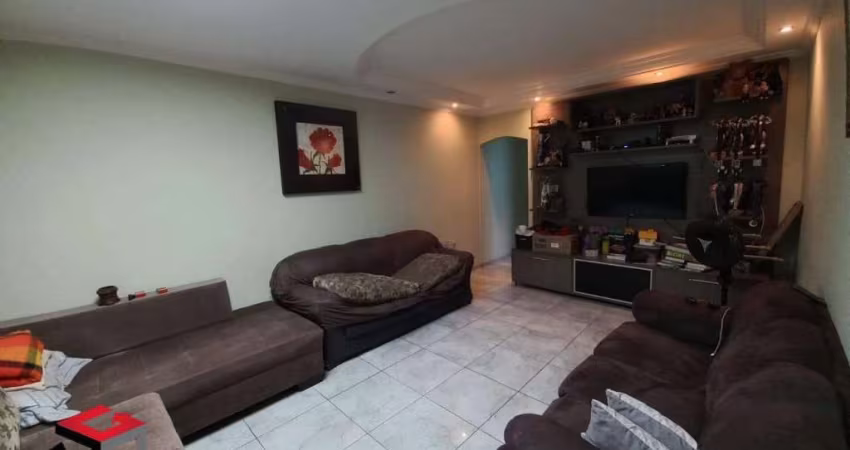 Sobrado para venda - Nova Petrópolis - 206 m² - 2 dormitórios sendo 1 suíte com closed,