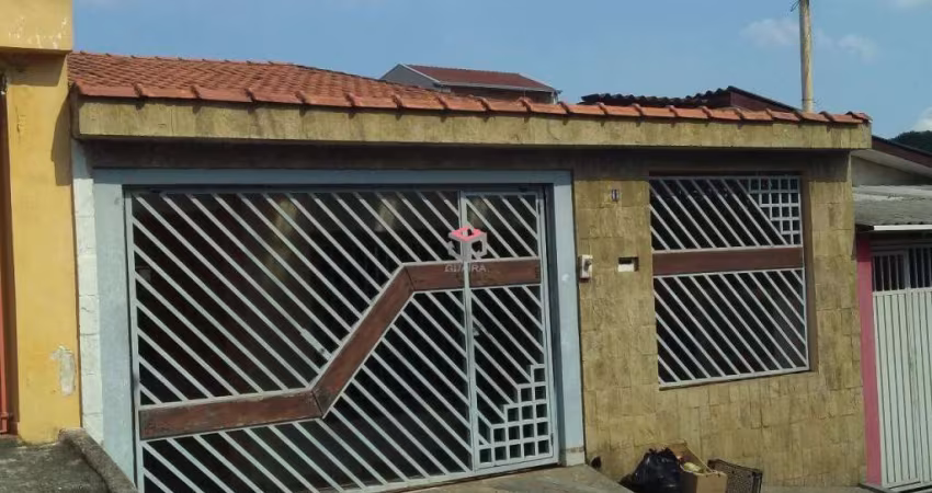Casa térrea com 161 m² localizada no Bairro Príncipe de Gales/ Santo André.