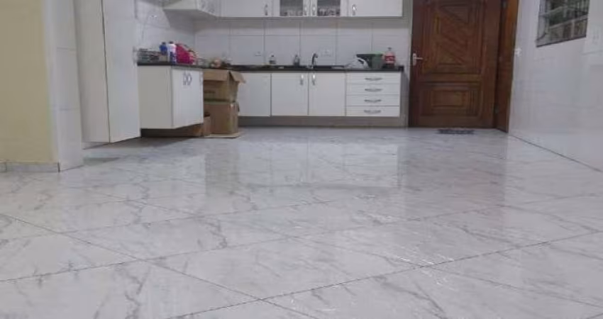 Sobrado amplo com 170 m² localizado no Bairro Taboão em São Bernardo do Campo - SP.