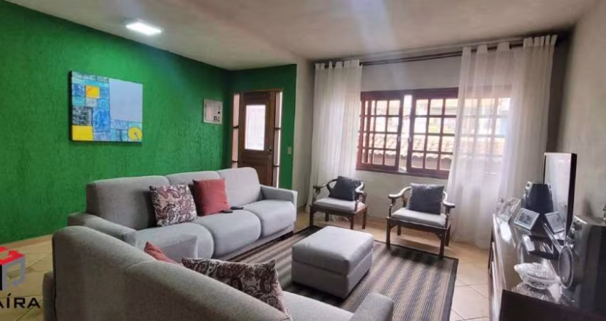 Sobrado de 217m² no Demarchi em SBC - SP