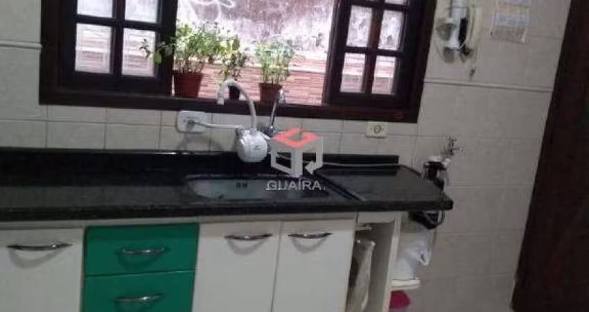 Casa de 130 m² localizado no Bairro Alvarenga em São Bernardo do Campo/SP.