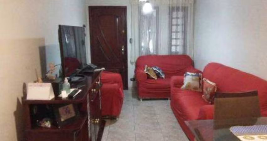 Excelente casa térrea com 3 quartos sendo 1 suíte, 2 banheiros e 3 vagas de garagem cobertas e paralelas.