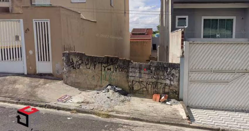 Terreno 139 m² Localizado No bairro Gerassi Santo André - SP