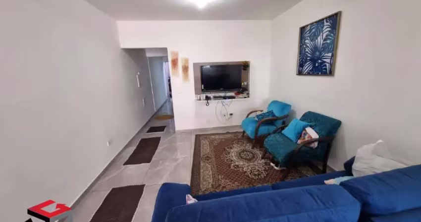 Sobrado reformado com 124m² localizado na Vila Floresta em Santo André.