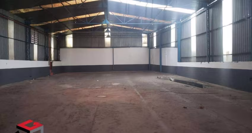 Excelente Galpão de 3165,95m² no Independência em São Bernardo do Campo - SP