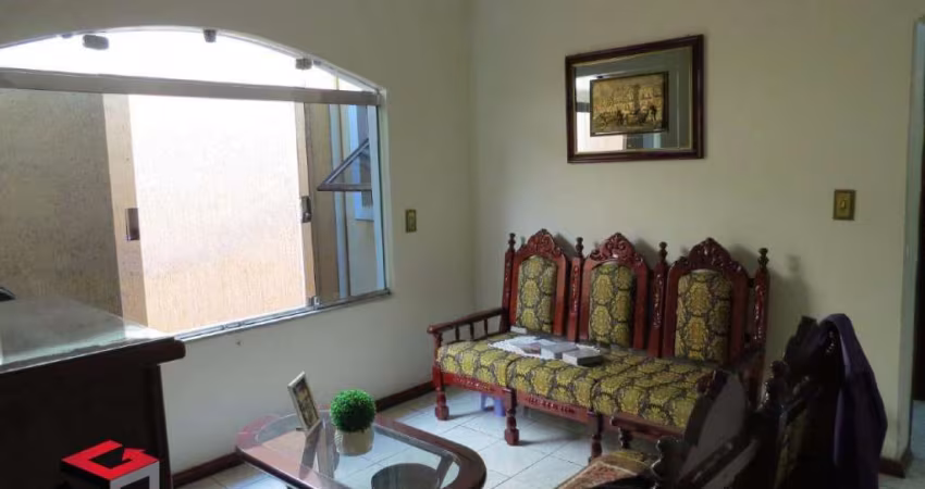 Sobrado de 365m² no Jd. Sônia Maria em Mauá - SP