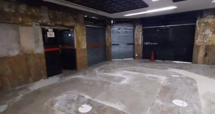 Salão comercial de esquina 312m² Bairro Jardim - Santo André