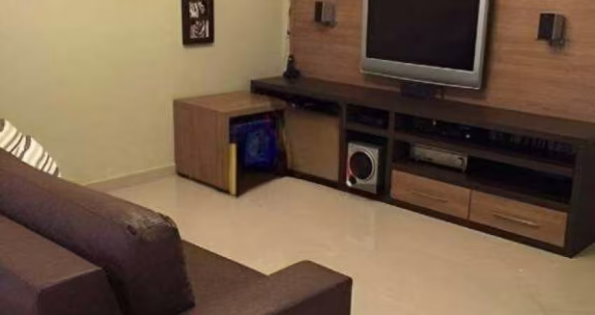 Sobrado à venda 3 quartos 1 suíte 2 vagas Santa Terezinha - São Bernardo do Campo - SP