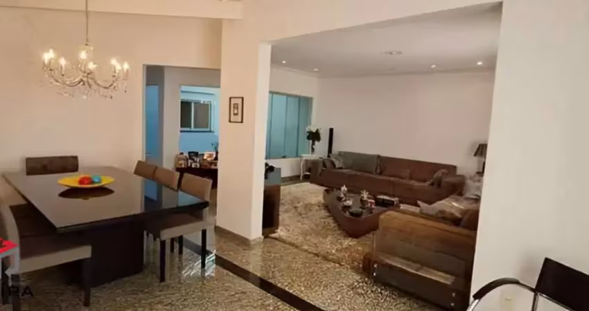 Sobrado à venda 3 quartos 2 suítes 4 vagas Campestre - Santo André - SP