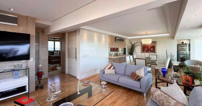 Cobertura com 240m², localizada no bairro Brooklin Paulista em São Paulo - SP