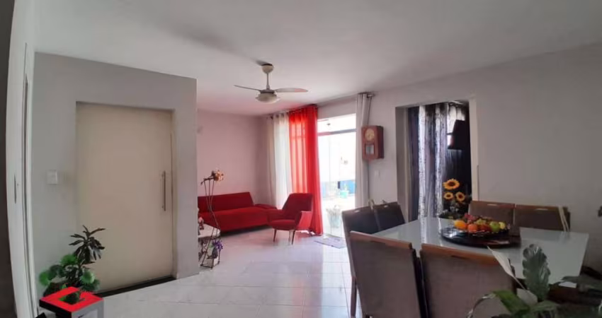 Sobrado de 200m² no Campestre em Santo André - SP