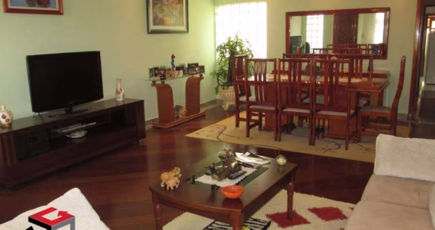 Sobrado de 220,60m² no Nova Petrópolis em SBC - SP