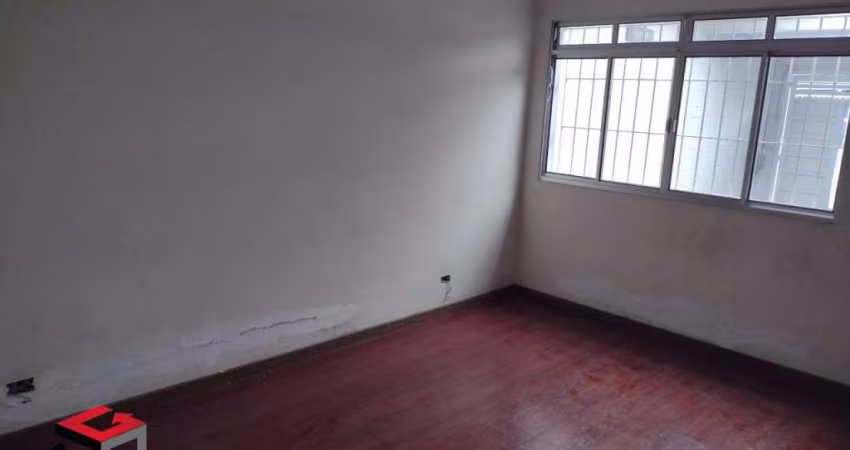 Casa 158 m² localizada no bairro Jordanópolis em São Bernardo do Campo - SP.