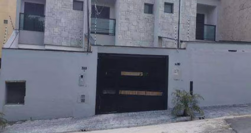 Sobrado à venda 3 quartos 1 suíte 2 vagas Novo Oratório - Santo André - SP