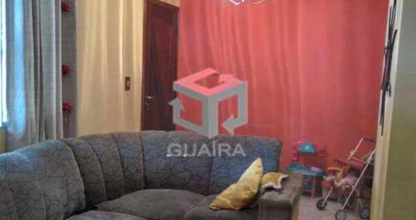 Sobrado com 72m² localizado no Bairro Demarchi em São Bernardo do Campo - SP.