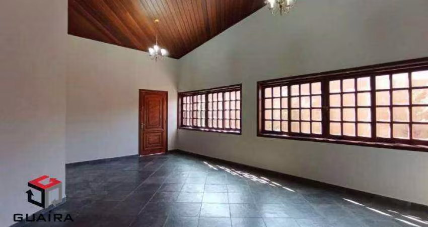 Casa à venda 3 quartos 3 suítes 9 vagas Independência - São Bernardo do Campo - SP