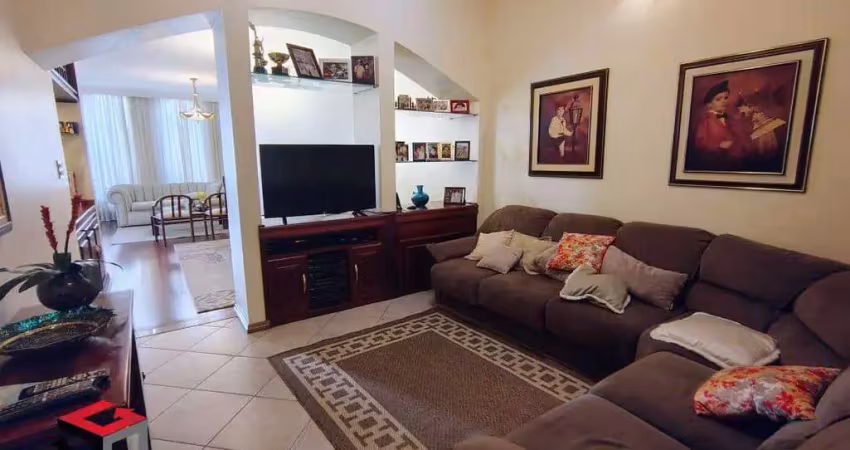 Casa à venda 3 quartos 1 suíte 5 vagas Floresta - Santo André - SP