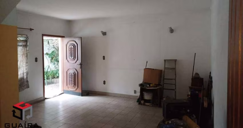 Sobrado à venda 4 quartos 1 suíte 2 vagas Rudge Ramos - São Bernardo do Campo - SP