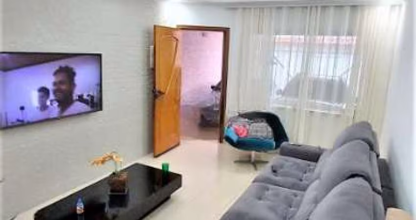 Sobrado de 200m² no Bairro Paulicéia em SBC - SP