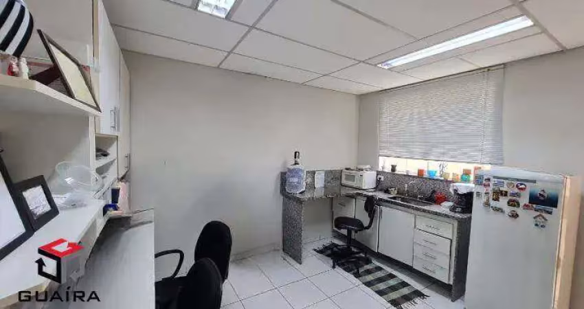 Casa com 2 quartos à venda na Rua Gonçalo Fernandes, 270, Jardim Bela Vista, Santo André