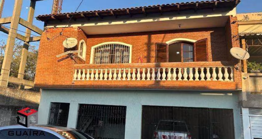 Casa à venda 4 quartos 1 suíte 2 vagas Santa Cristina - Santo André - SP