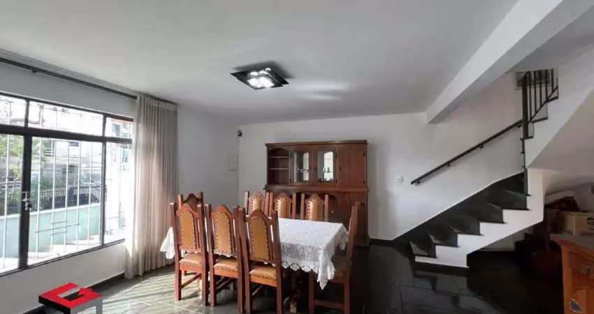 Sobrado à venda 4 quartos 2 suítes 3 vagas Jardim - Santo André - SP