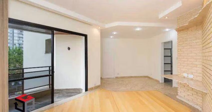 Apartamento 3 Dormitórios em Moema 112 m2.