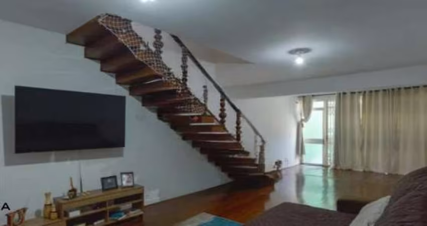 Sobrado de 326m² na Vila Mariana em São Paulo - SP