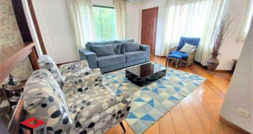 Sobrado à venda 3 quartos 3 suítes 5 vagas Santa Terezinha - São Bernardo do Campo - SP