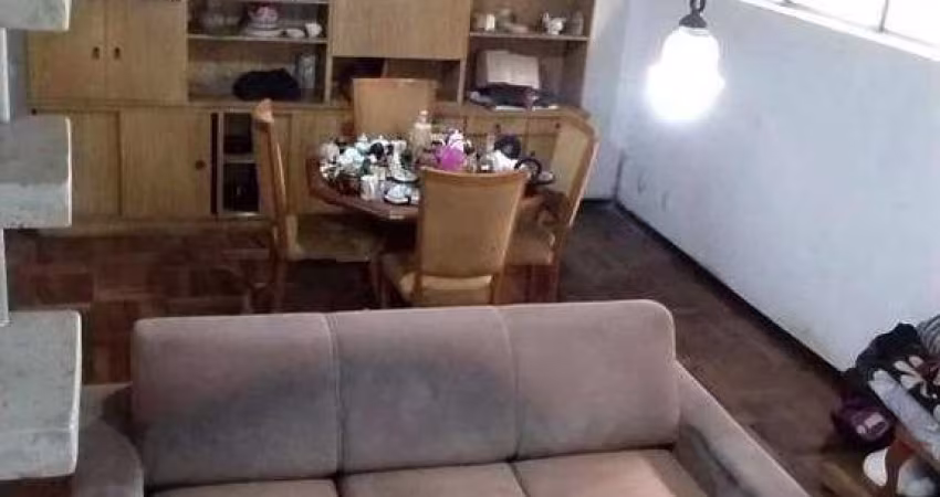 Sobrado à venda 3 quartos 2 vagas Gonçalves - São Bernardo do Campo - SP