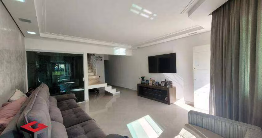 Sobrado com design moderno, 3 dormitórios, suíte, 5 vagas de garagem