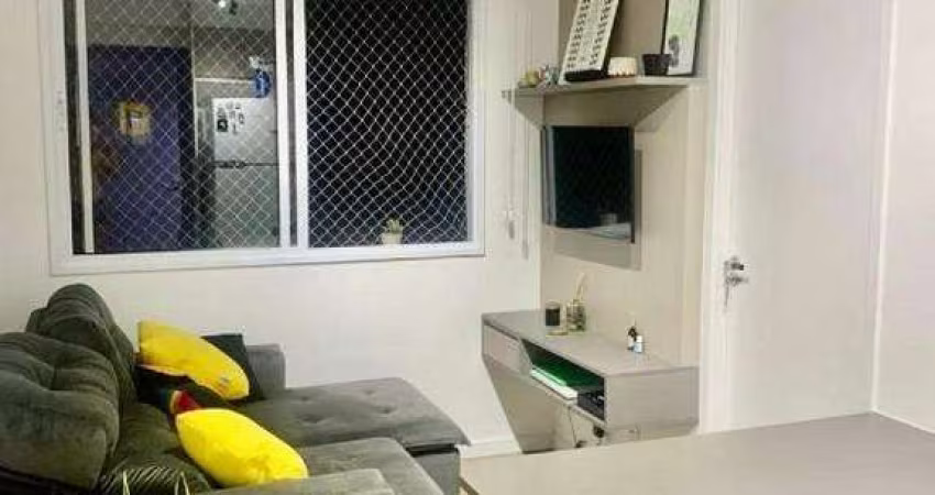 Sobrado na Lapa com 2 Dormitórios, cozinha repleta de armários, sala 2 ambientes, lavanderia, dependência de empregada, quintal, sem vaga de garagem.