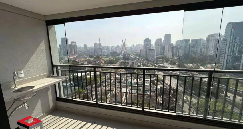 Apartamento 2 Dormitórios em Vila Cordeiro com 68m²