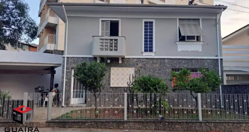 Sobrado Residencial 3 Qauratos em Saúde com 160m²