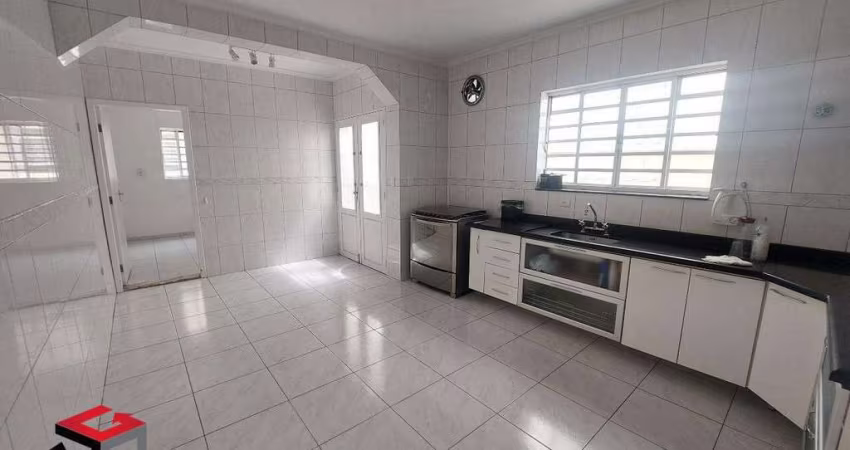 Sobrado à venda 4 quartos 2 vagas Scarpelli - Santo André - SP