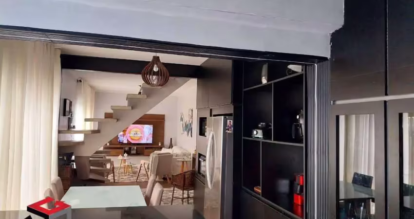 Sobrado à venda 3 quartos 3 suítes 2 vagas Paulicéia - São Bernardo do Campo - SP