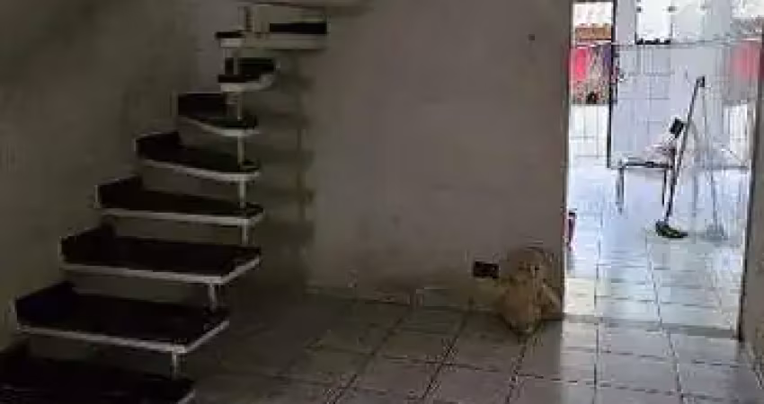 Sobrado à venda 2 quartos 2 vagas Baeta Neves - São Bernardo do Campo - SP